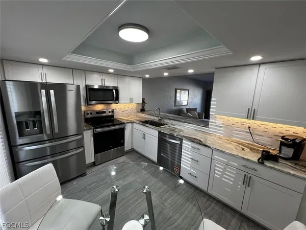 $1,700 | 1515 Southwest 47th Terrace, Unit 104, Cape Coral, FL 33914