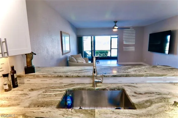 $1,700 | 1515 Southwest 47th Terrace, Unit 104, Cape Coral, FL 33914