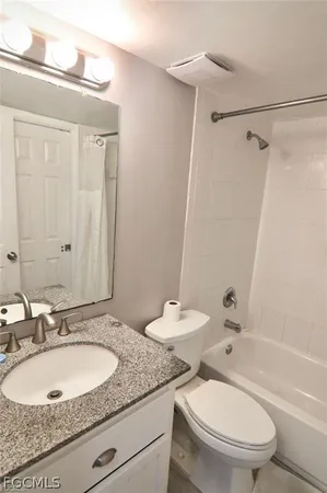 $1,700 | 1515 Southwest 47th Terrace, Unit 104, Cape Coral, FL 33914