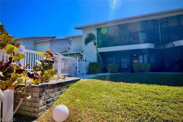 $1,700 | 1515 Southwest 47th Terrace, Unit 104, Cape Coral, FL 33914