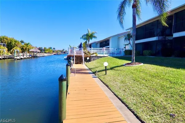 $1,700 | 1515 Southwest 47th Terrace, Unit 104, Cape Coral, FL 33914