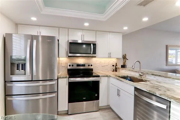 $1,700 | 1515 Southwest 47th Terrace, Unit 104, Cape Coral, FL 33914