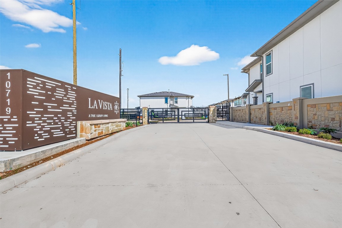 10719 Mason Road, Unit 4 Richmond, TX 77406 - Photo 39 of 44