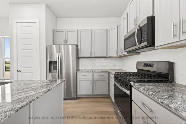 $2,595 | 10719 Mason Road, Unit 4, Richmond, TX 77406