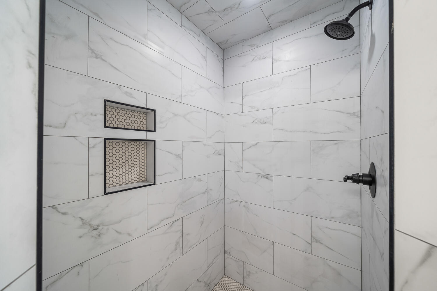 8115 County Road Shallowater, TX 79363 - Photo 9 of 47 a bathroom with a shower