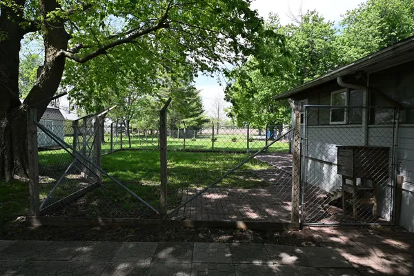 $129,900 | 406 Park Street, Kappa, IL 61738