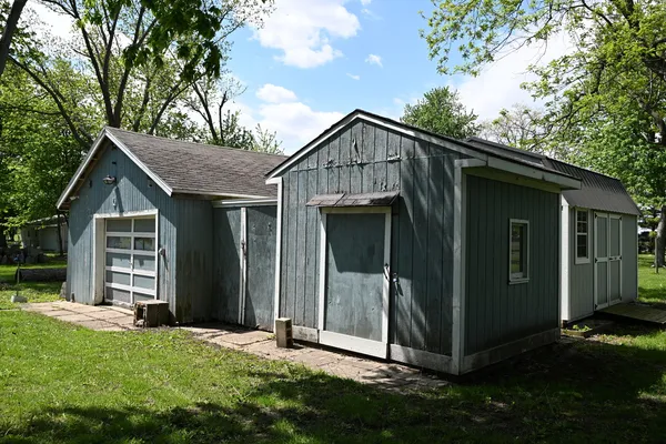 $129,900 | 406 Park Street, Kappa, IL 61738