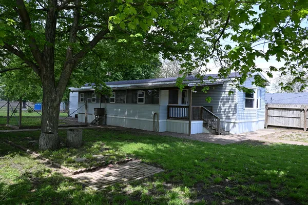 $129,900 | 406 Park Street, Kappa, IL 61738