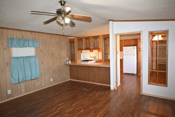 $129,900 | 406 Park Street, Kappa, IL 61738