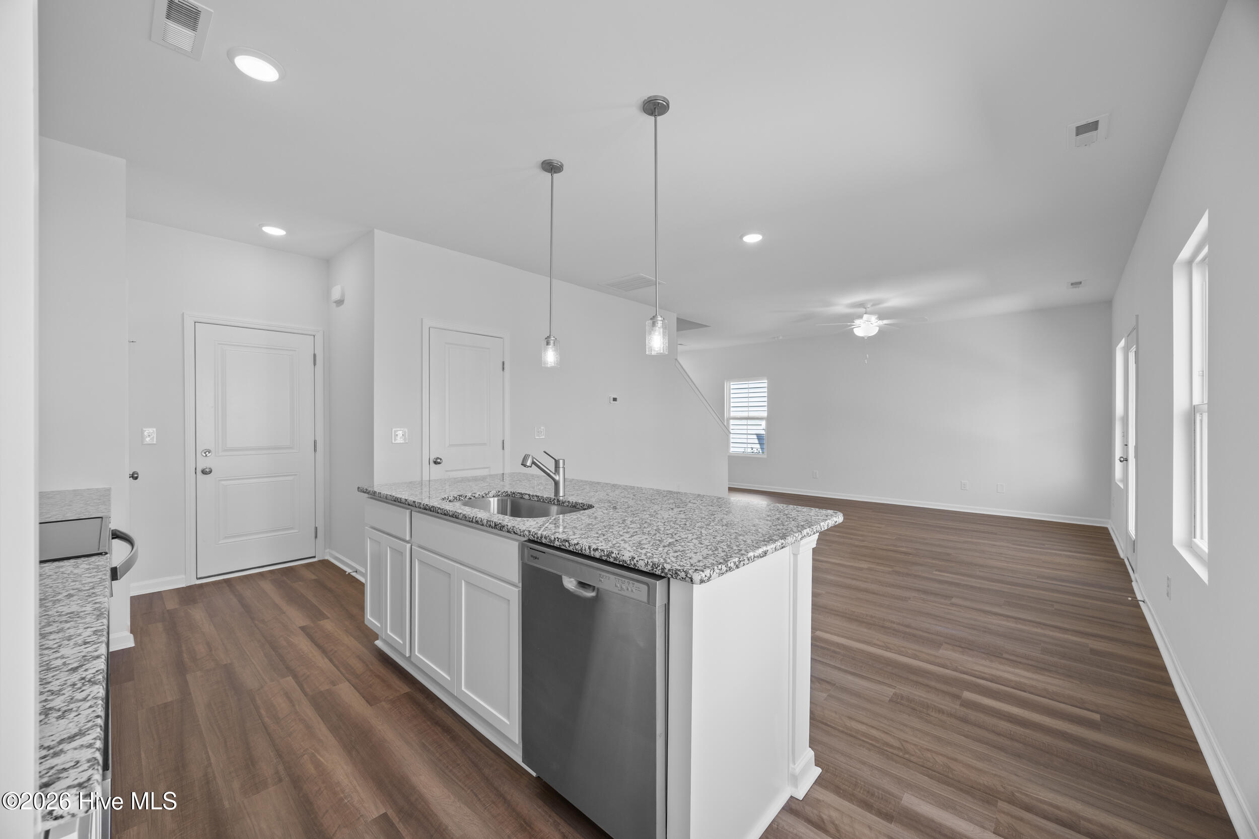 190 Brookfield Br Road, Unit 27 Hampstead, NC 28443 - Photo 5 of 28