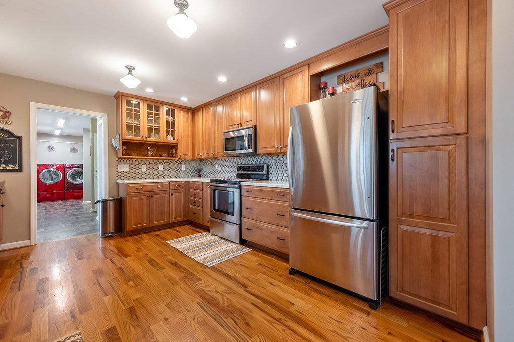 409 Whispering Pines Road Max Meadows, VA 24360 - Photo 25 of 100 Gallery Image 25