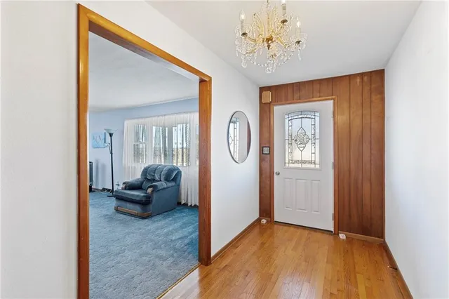 $425,000 | 2861 Highway 54, Moran, KS 66755