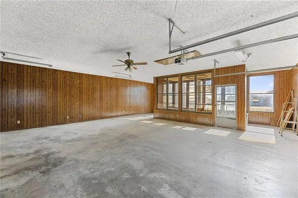 $388,500 | 2861 Highway 54, Moran, KS 66755