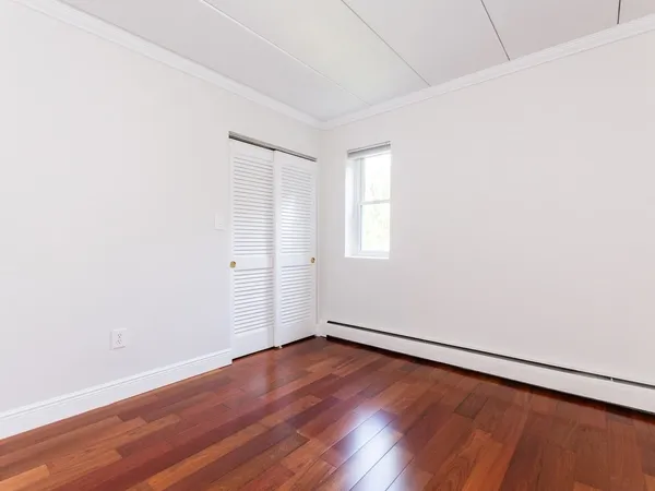 $4,000 | 28 Lee Street, Unit 6, Cambridge, MA 02139