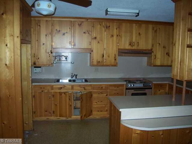 2412 Frye Bridge Road Clemmons, NC 27012 - Photo 3 of 9 Kitchen.