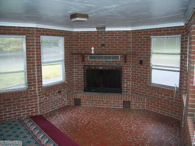 2412 Frye Bridge Road Clemmons, NC 27012 - Photo 7 of 9 Master Bedroom.