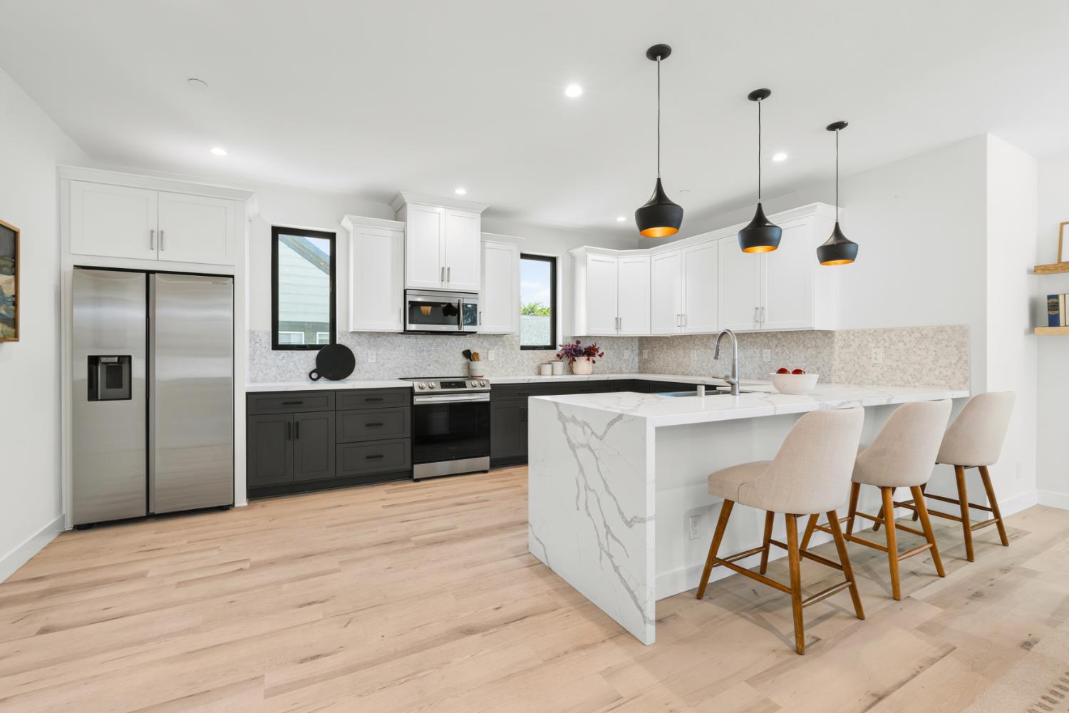 3337 Shankar Alley Sacramento, CA 95817 - Photo 7 of 25 Gallery Image 7