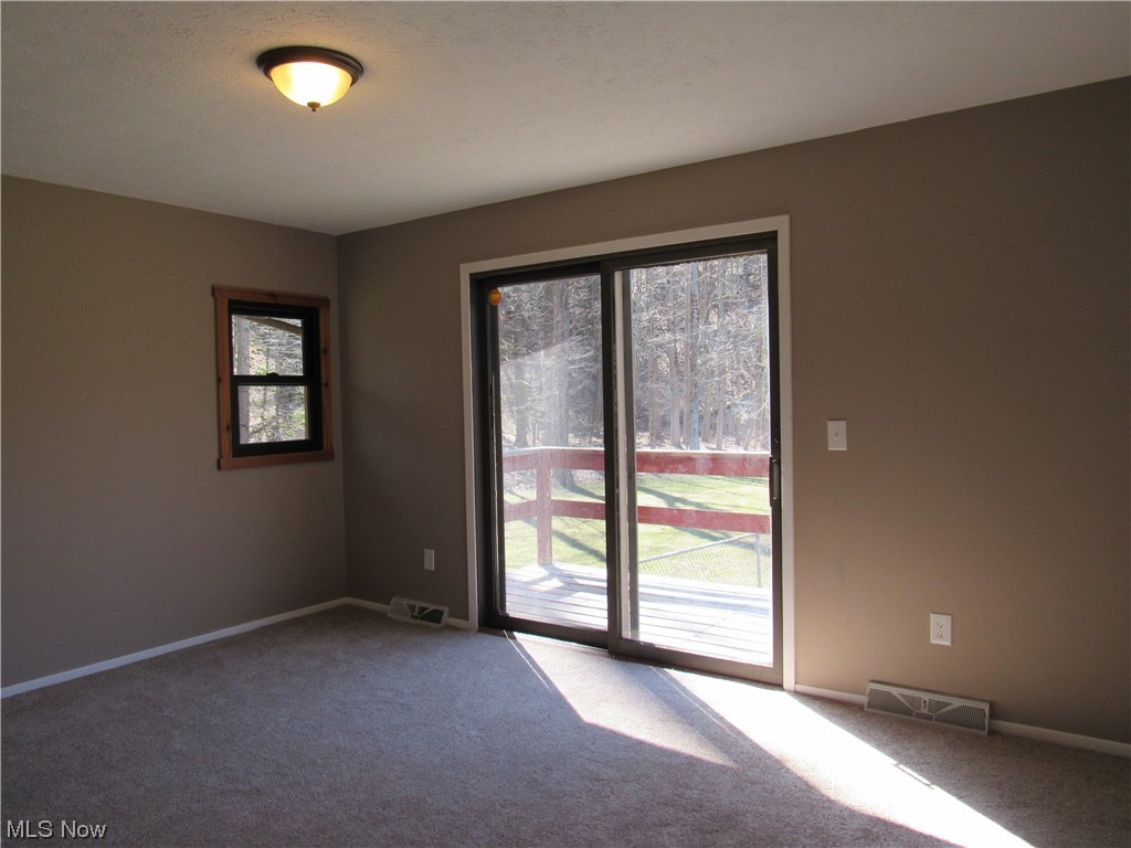 8810 Robinson Road Chardon, OH 44024 - Photo 19 of 34
