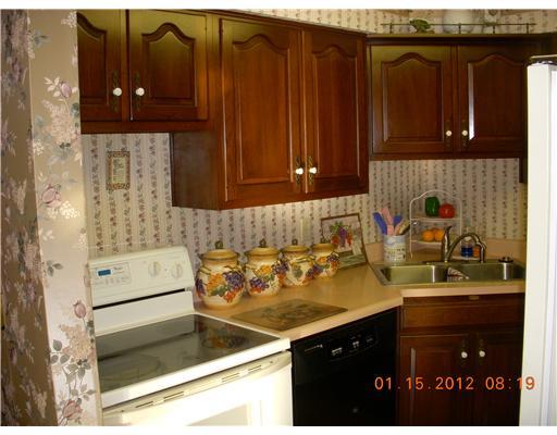 61 Darlington Road, Unit A 22 Beaver Falls, PA 15010 - Photo 9 of 18 Kitchen.