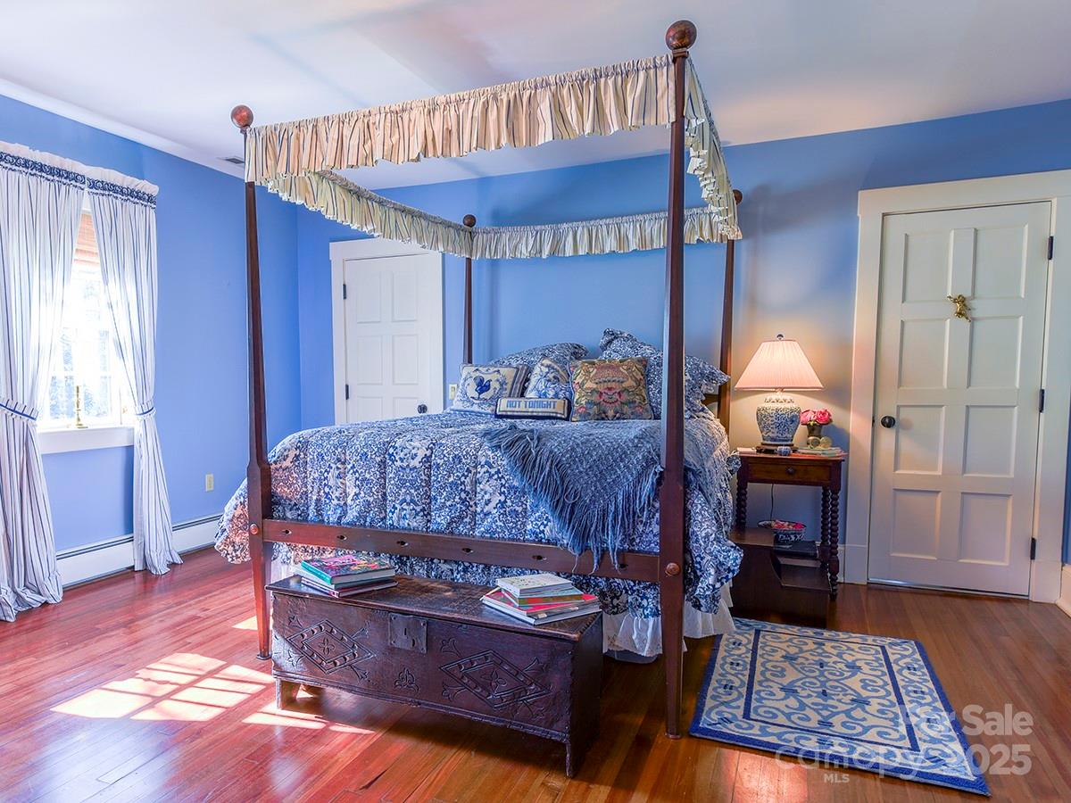 373 Vanderbilt Road Asheville, NC 28803 - Photo 11 of 13 Gallery Image 11
