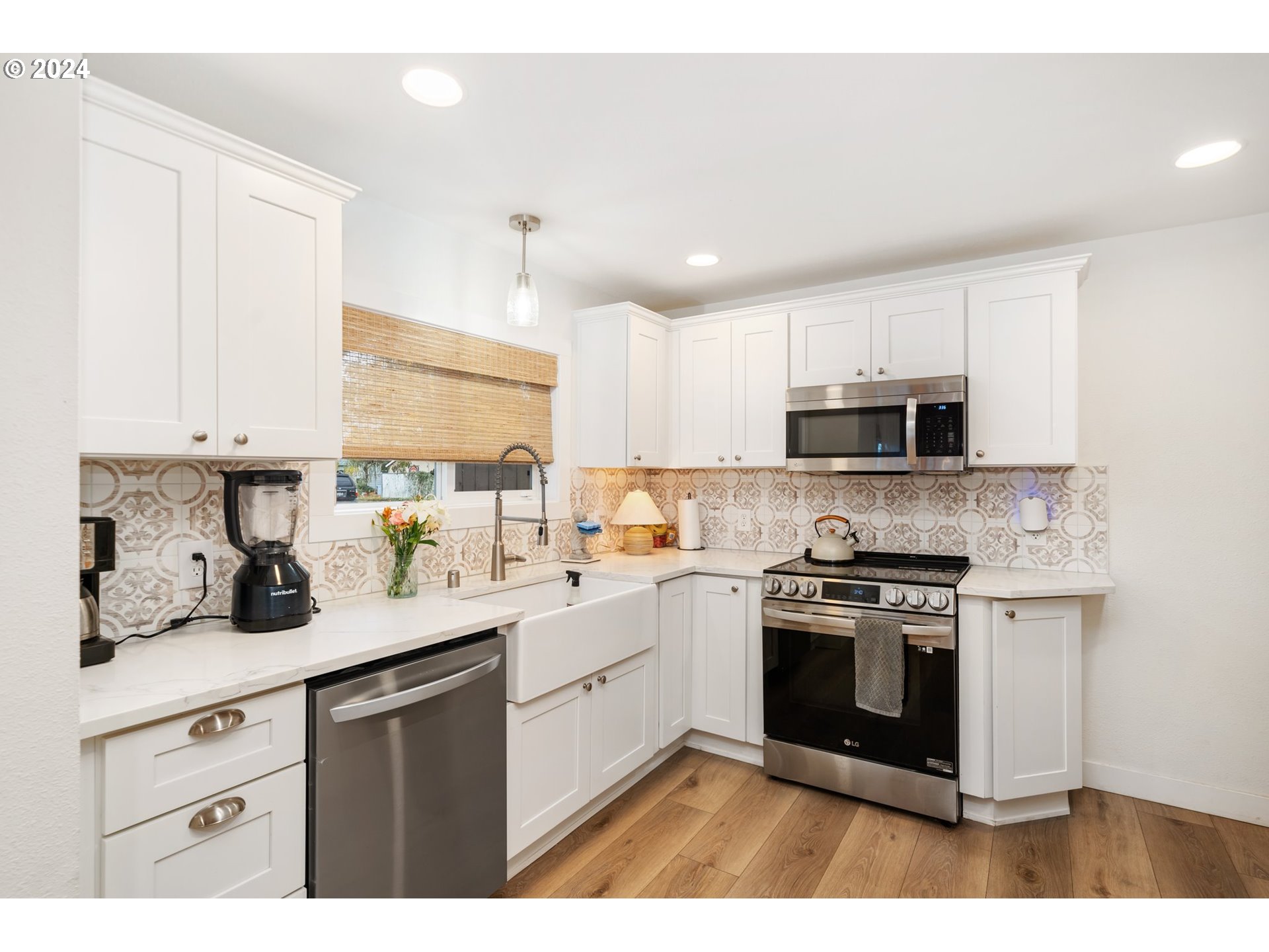 3515 G Street Vancouver, WA 98663 - Photo 14 of 34 Kitchen