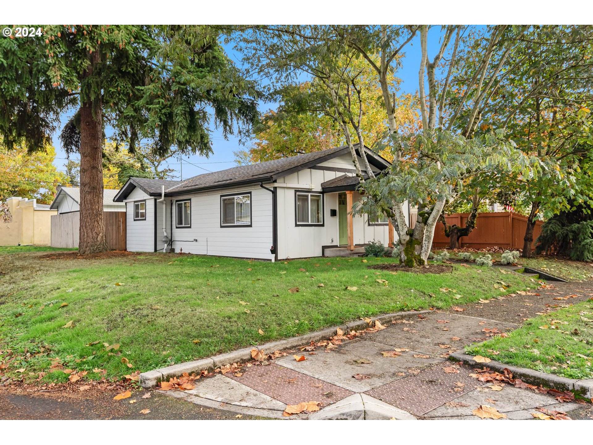 3515 G Street Vancouver, WA 98663 - Photo 4 of 34