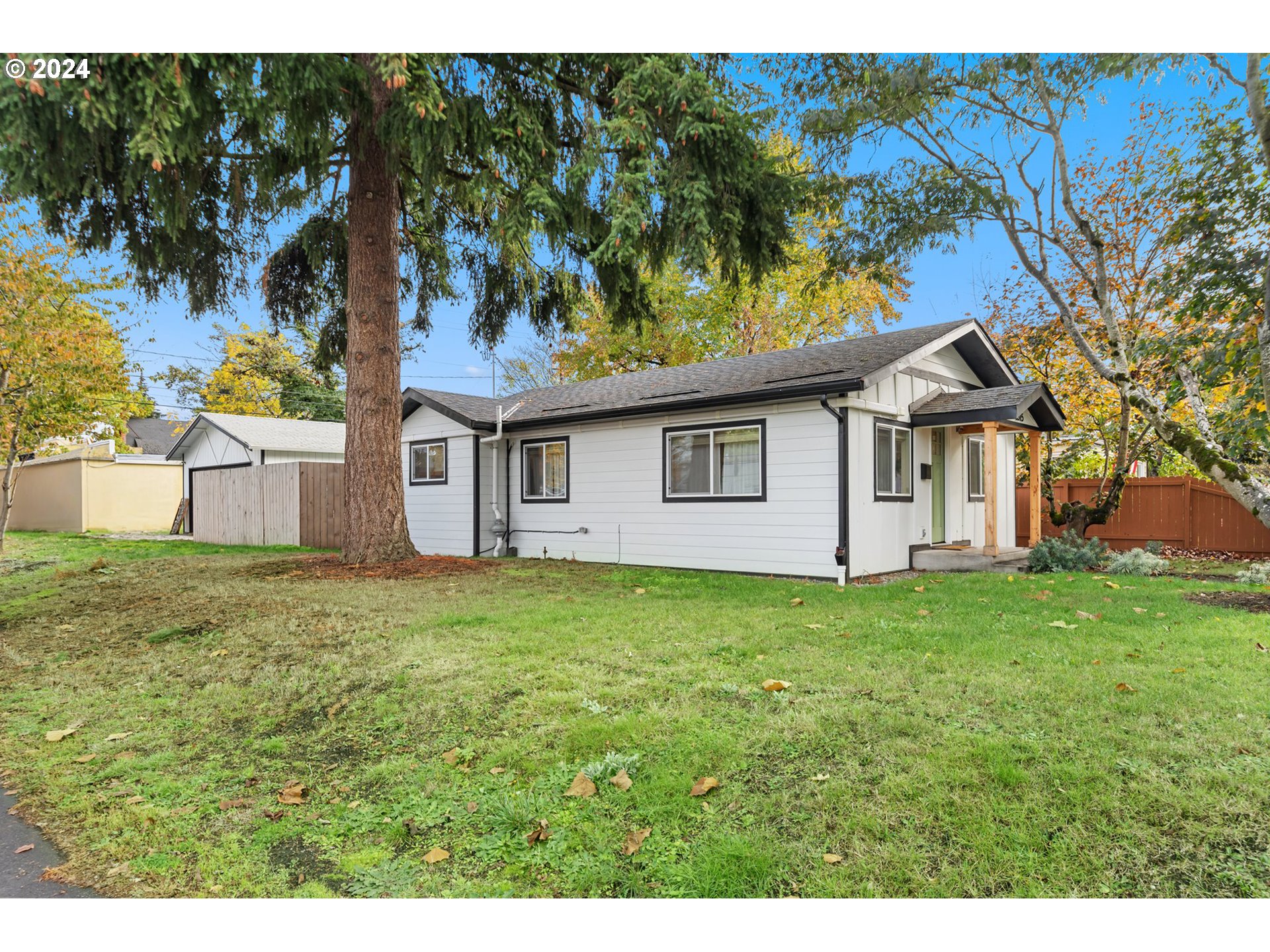 3515 G Street Vancouver, WA 98663 - Photo 5 of 34