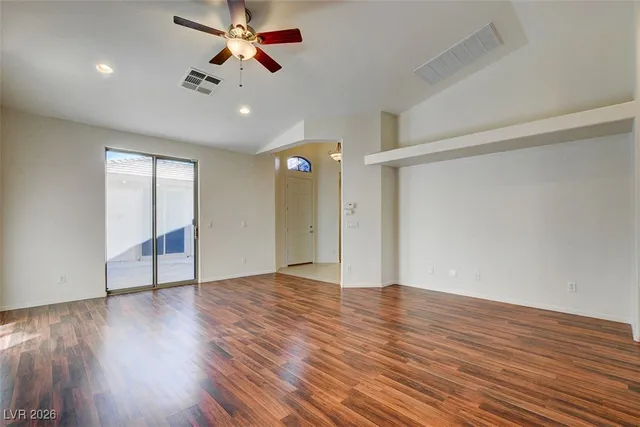 $2,295 | 8113 Slate Falls Street, North Las Vegas, NV 89085