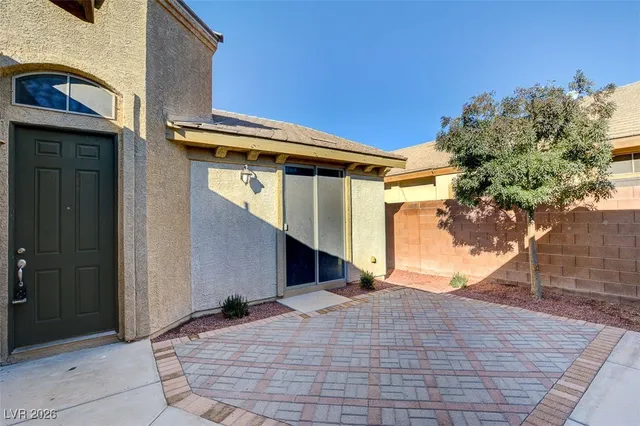 $2,295 | 8113 Slate Falls Street, North Las Vegas, NV 89085