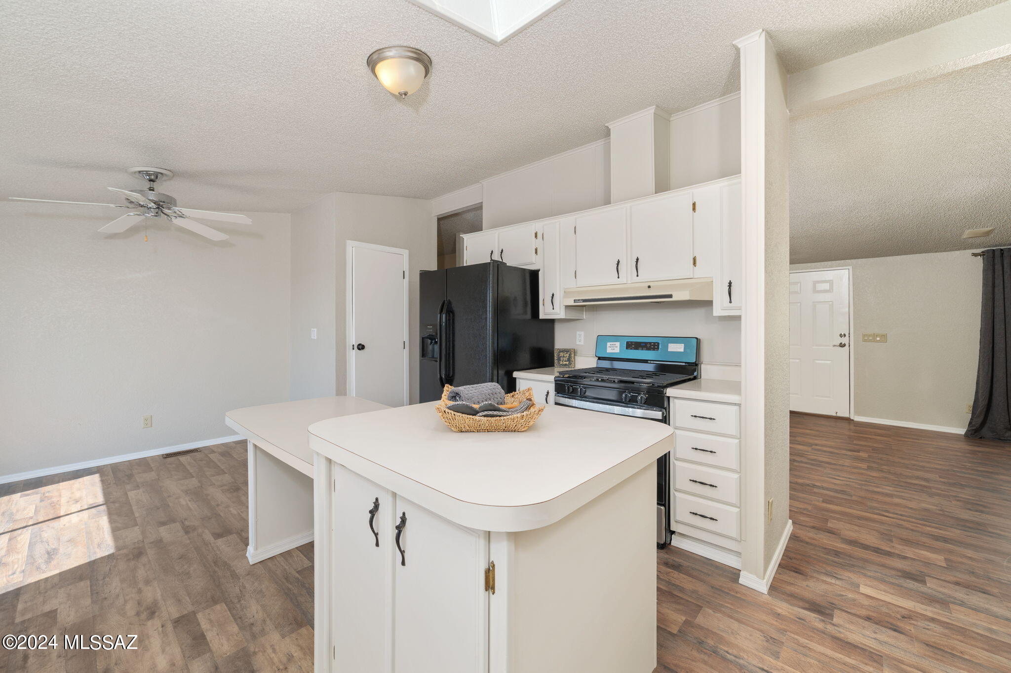 9520 South Spider Rock Road Vail, AZ 85641 - Photo 25 of 37 Gallery Image 25