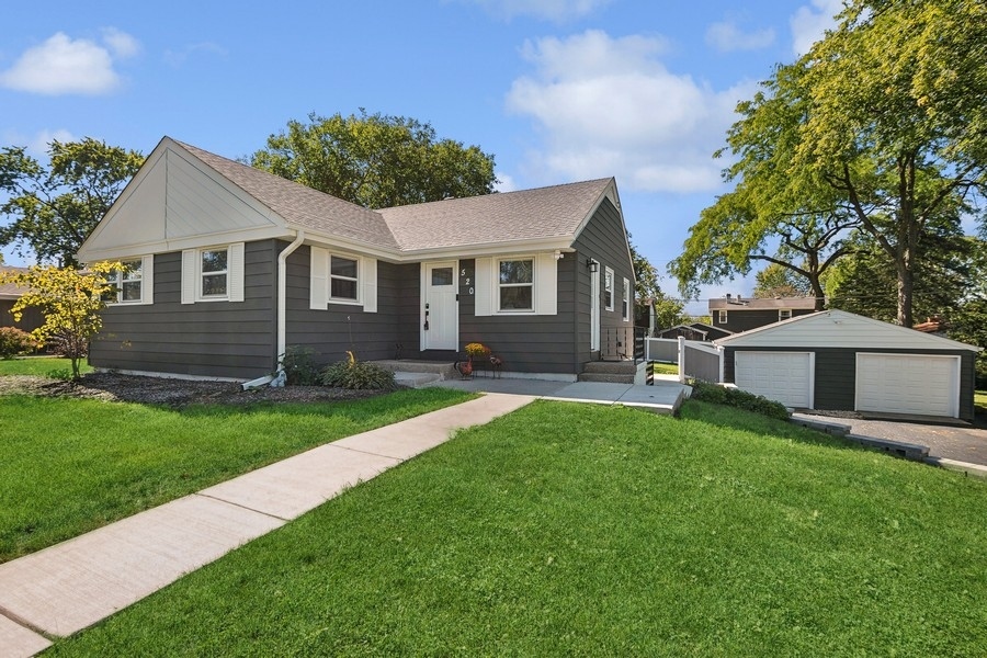 520 Lindley Road Westmont, IL 60559 - Photo 1 of 20 Gallery Image 1