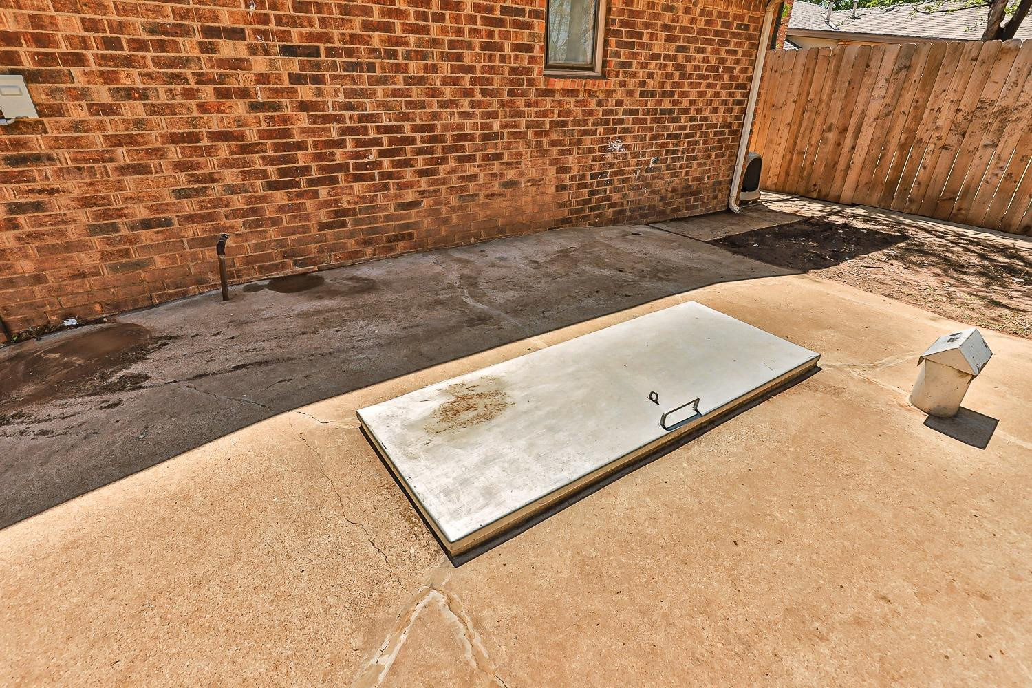 5720 68th Street Lubbock, TX 79424 - Photo 40 of 48 a view of a backyard