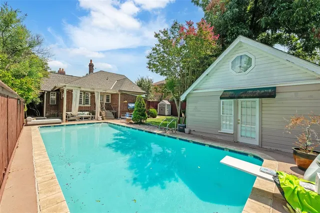 $660,000 | 1808 Forest Park Boulevard, Fort Worth, TX 76110