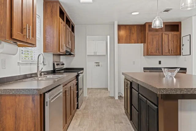 $398,000 | 429 Spanish Oak Trail, Harper, TX 78631