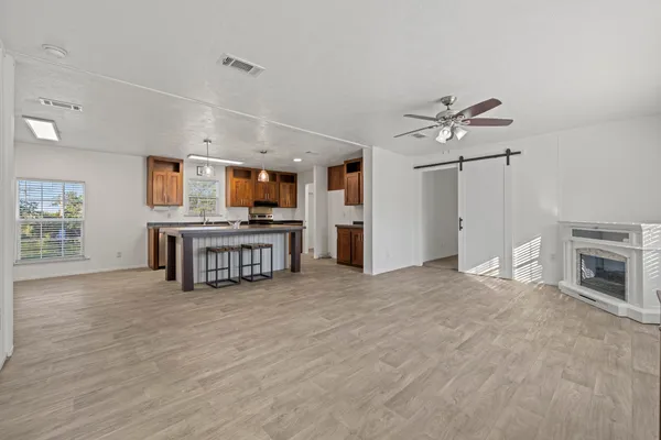 $398,000 | 429 Spanish Oak Trail, Harper, TX 78631