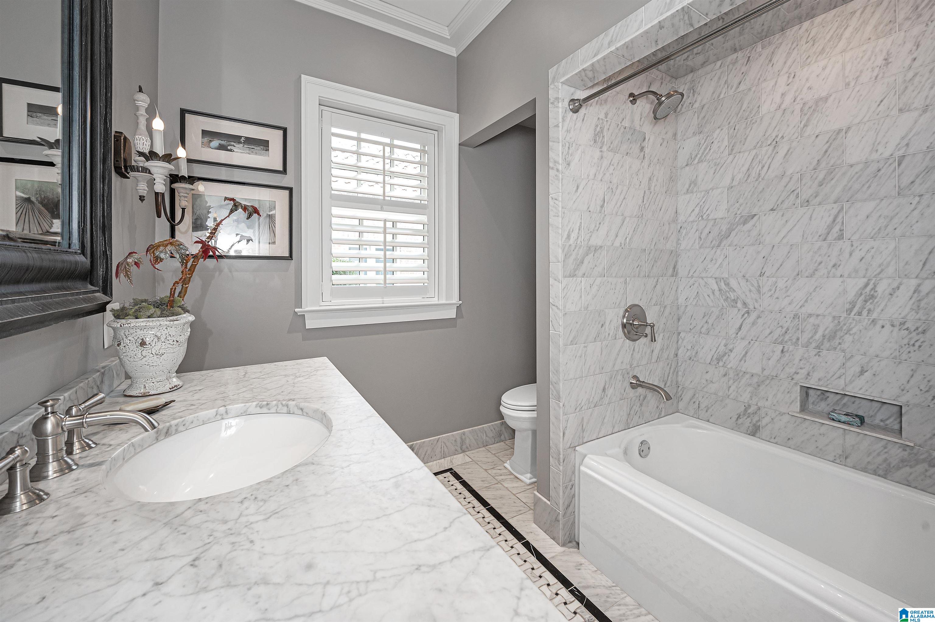 308 La Playa Place Birmingham, AL 35209 - Photo 19 of 32