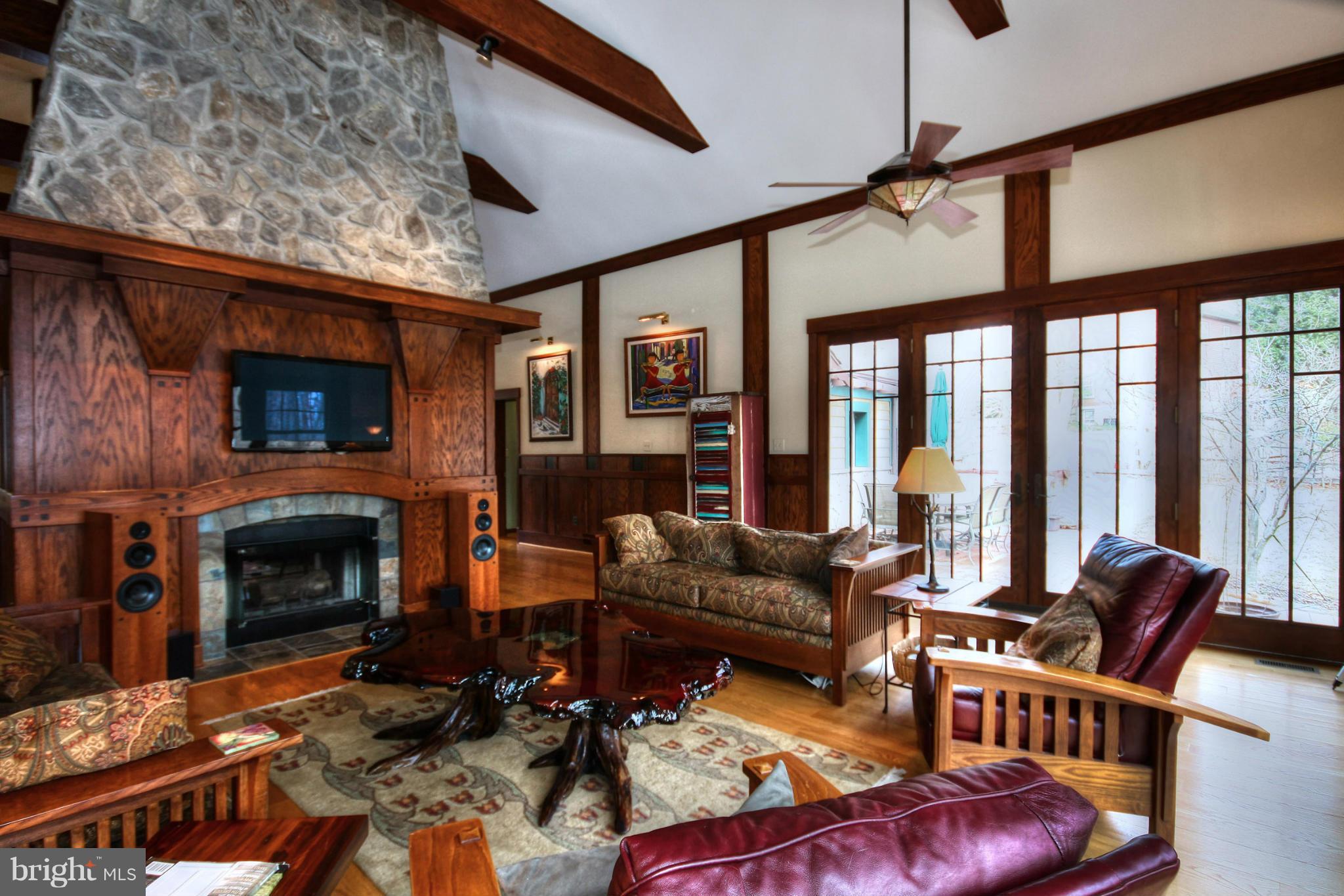 605 Clear Spring Road Great Falls, VA 22066 - Photo 14 of 30 Family Room