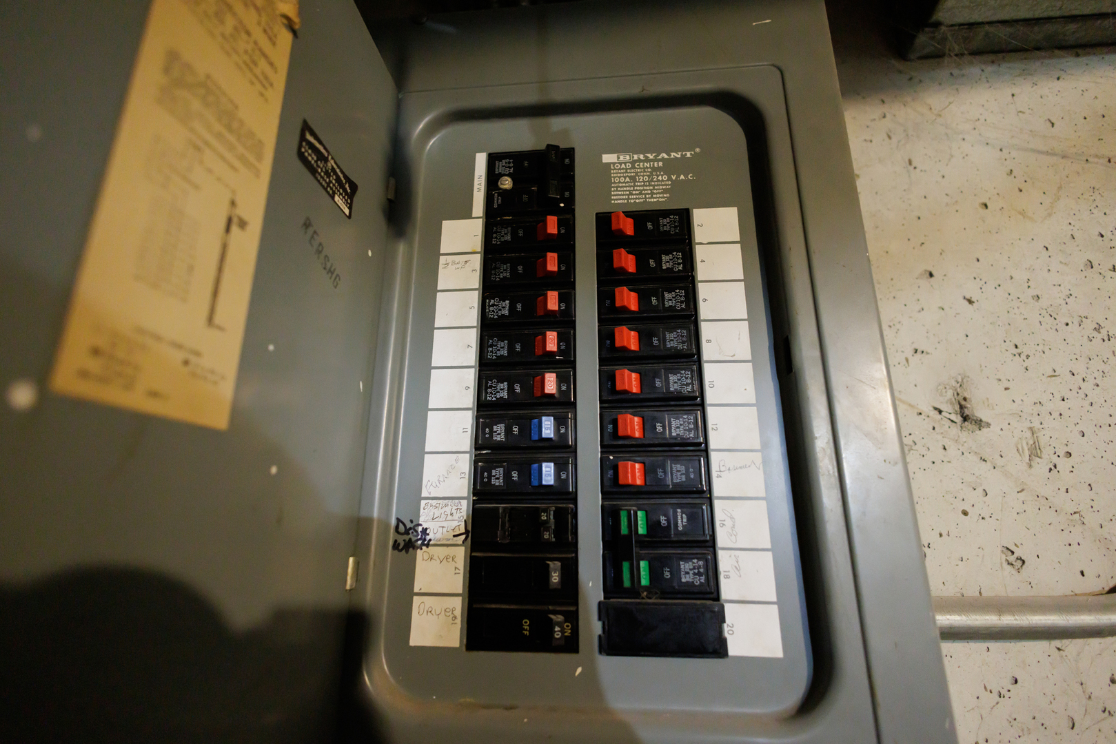 824 South McKinley Avenue Kankakee, IL 60901 - Photo 41 of 58 a view of wooden door and entryway