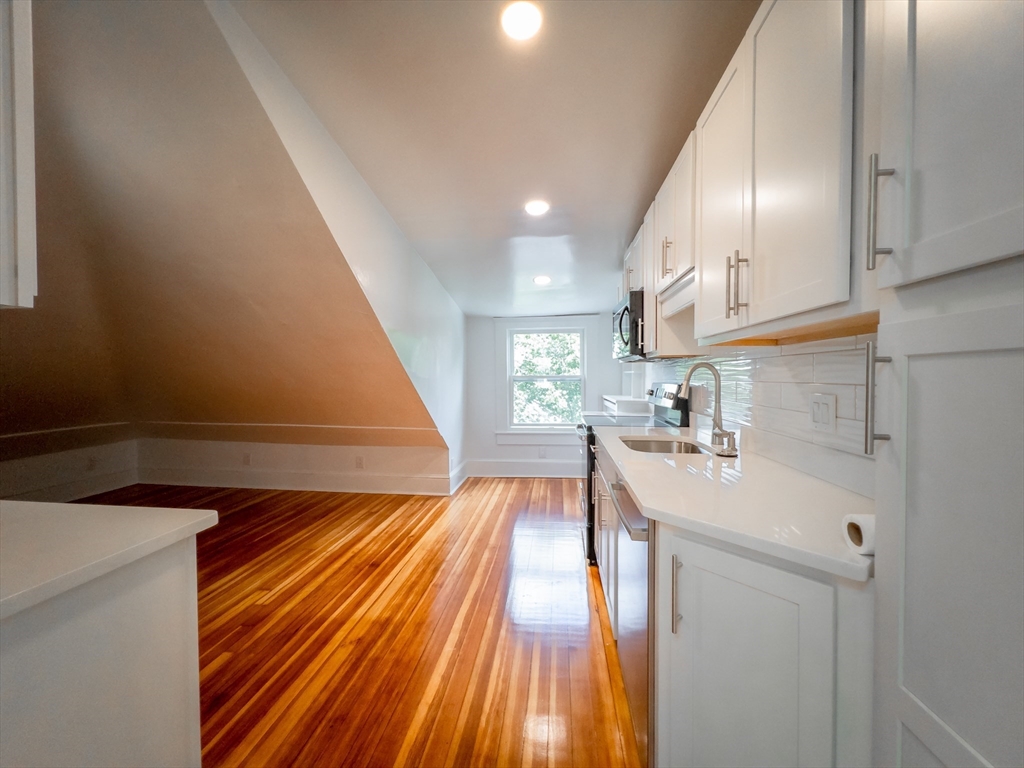 100 Chestnut Avenue, Unit 3 Boston, MA 02130 - Photo 27 of 27
