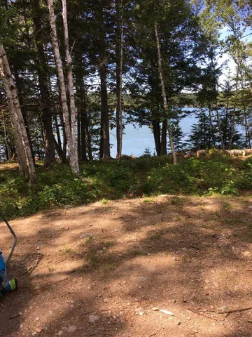 $130,000 | 31 Luna Lane, Lubec, ME 04652