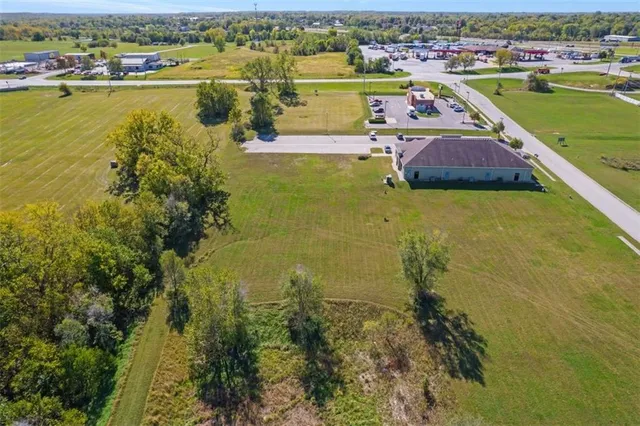 $125,000 | Lot 9 Granite Drive, Peculiar, MO 64078