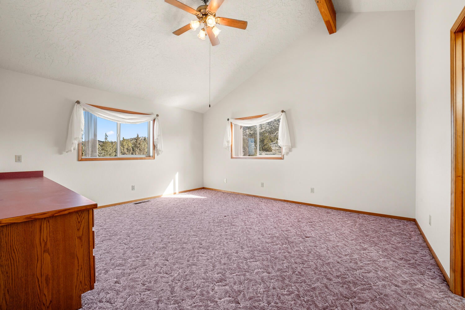 13650 South Sego Lily Road Powell Butte, OR 97753 - Photo 4 of 45 4