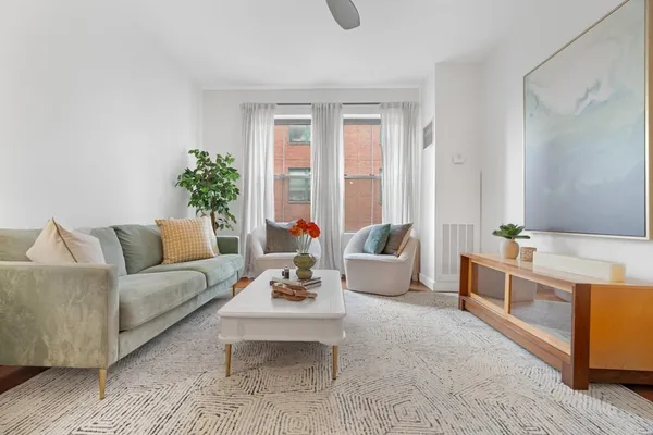 $543,000 | 519 Harrison Avenue, Unit D314, Boston, MA 02118