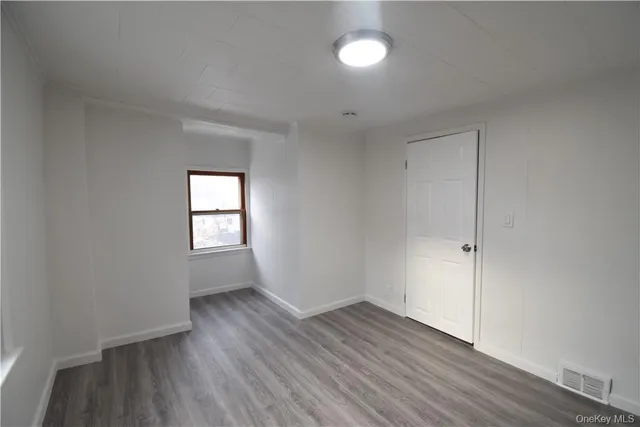 $2,150 | 23 Wawayanda Avenue, Middletown, NY 10940