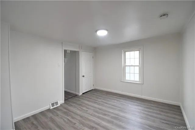 $2,150 | 23 Wawayanda Avenue, Middletown, NY 10940