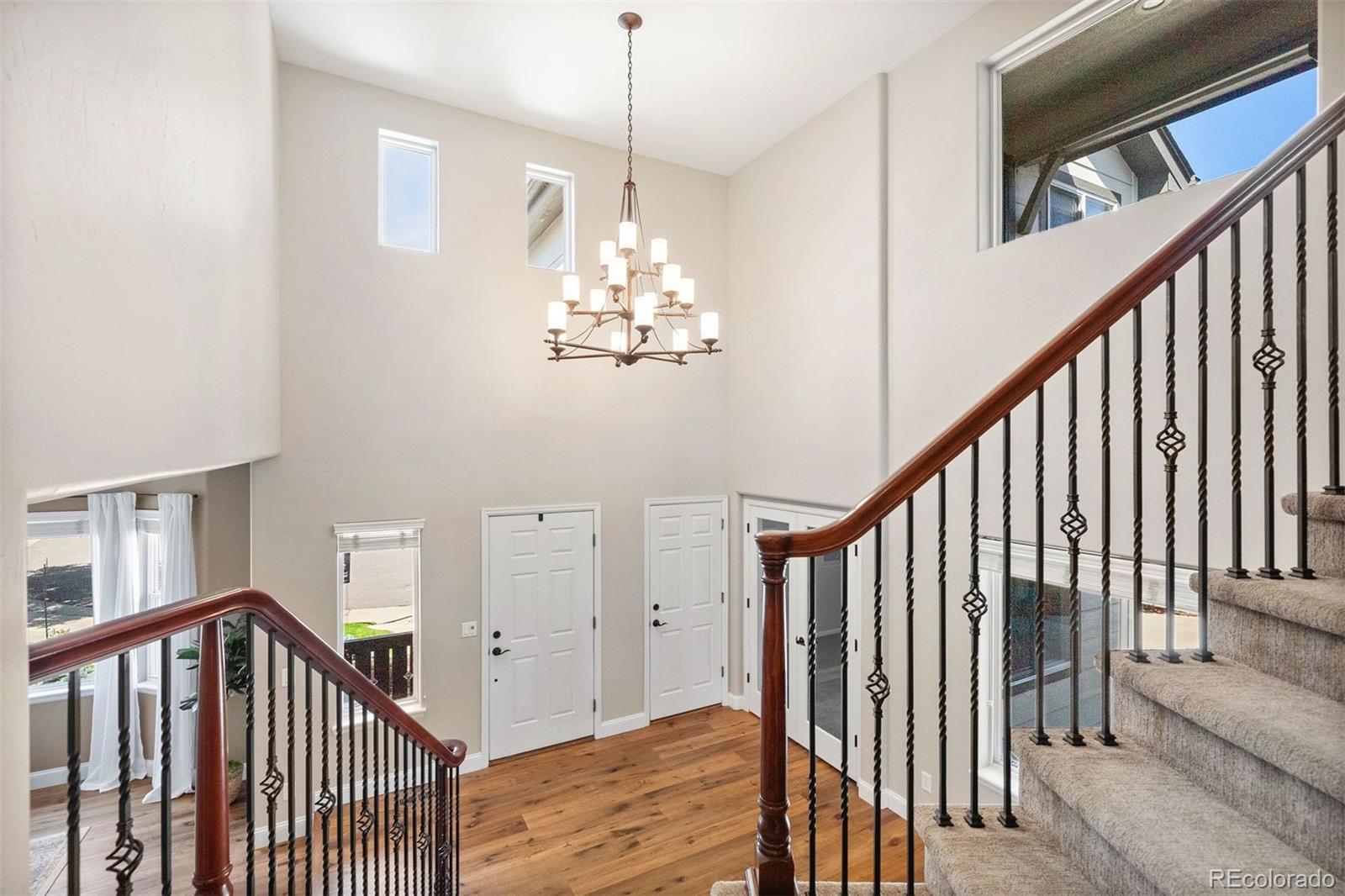 10126 Rustic Redwood Way Highlands Ranch, CO 80126 - Photo 18 of 45 Gallery Image 18