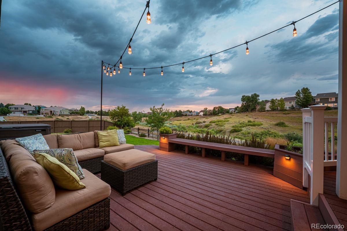 10126 Rustic Redwood Way Highlands Ranch, CO 80126 - Photo 2 of 45 Gallery Image 2