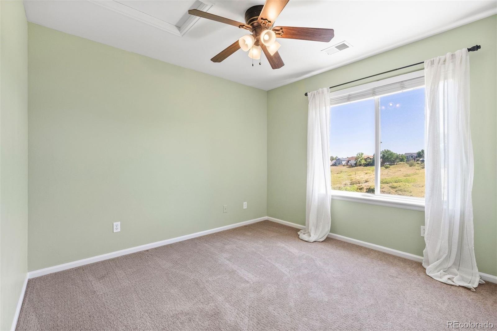 10126 Rustic Redwood Way Highlands Ranch, CO 80126 - Photo 26 of 45 Gallery Image 26