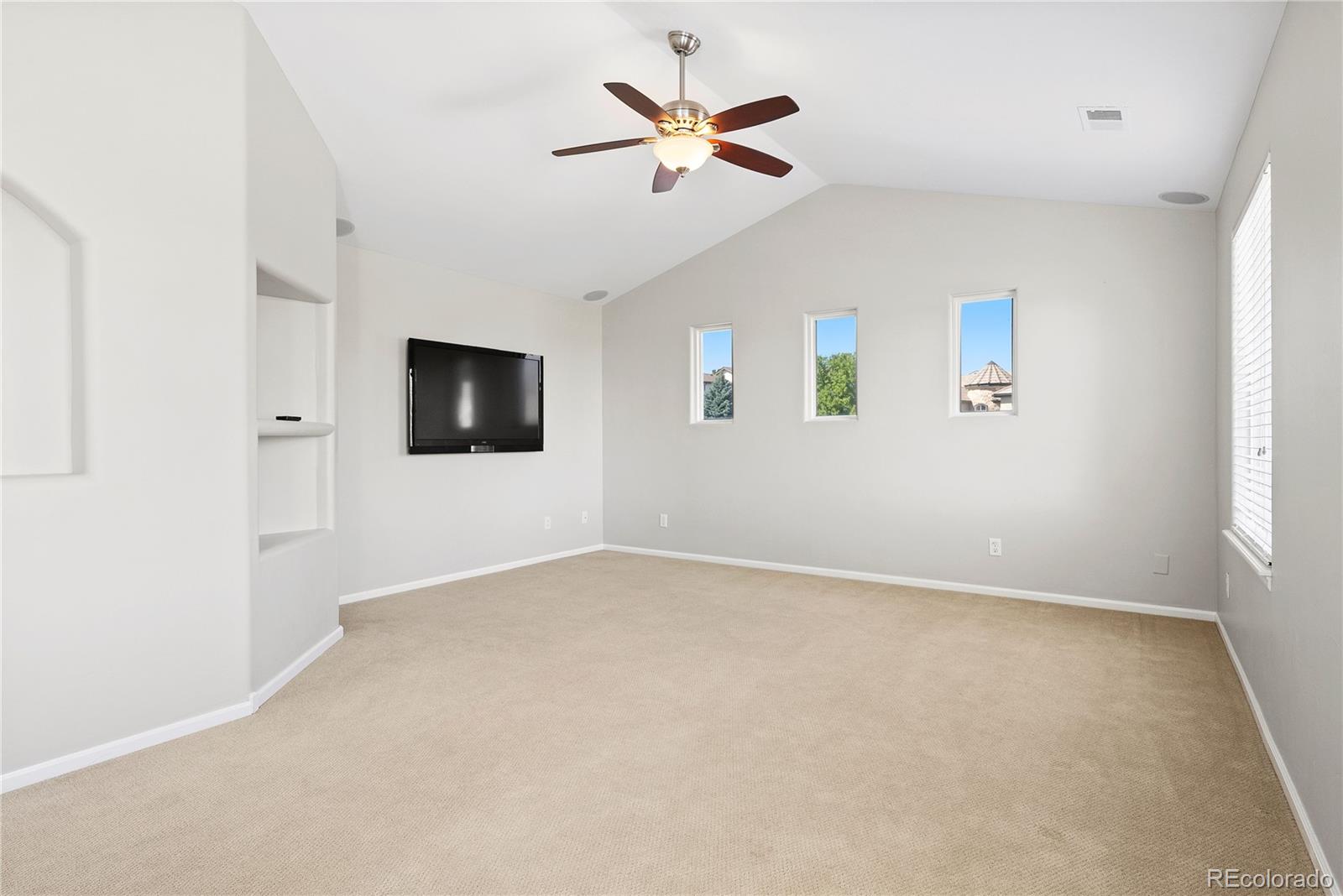 10126 Rustic Redwood Way Highlands Ranch, CO 80126 - Photo 30 of 45 Gallery Image 30
