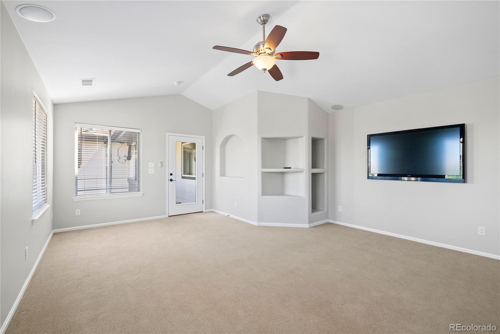 10126 Rustic Redwood Way Highlands Ranch, CO 80126 - Photo 31 of 45 Gallery Image 31